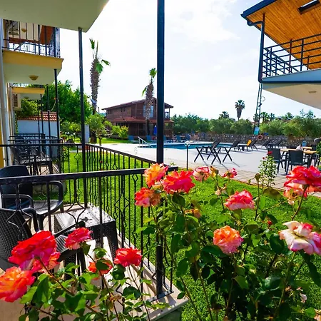 Defne Olive Gardens, Koca Calis, - Previously Defne Hébergement de vacances *